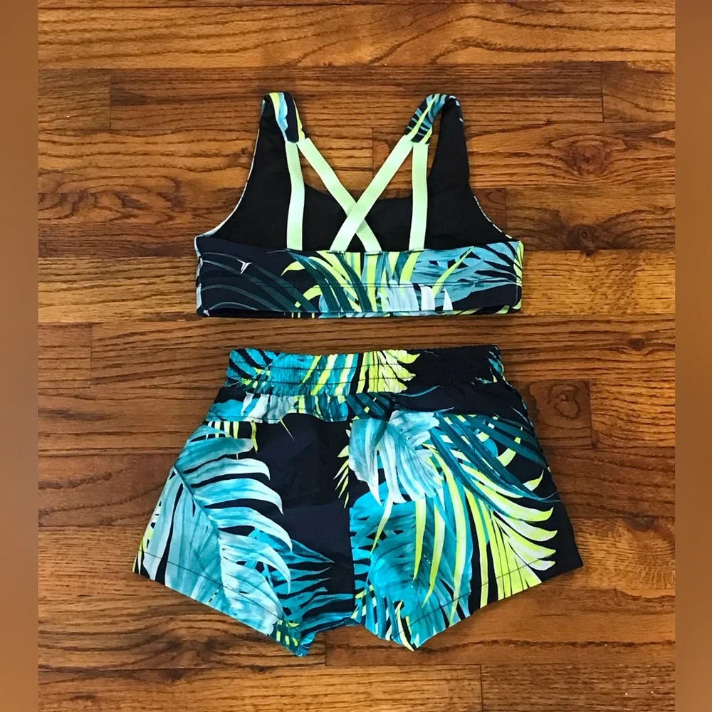 Old Navy Girls Activewear Gymnastics Gym Dance Short & Top Set Size 4 / 5 XS